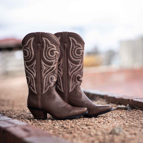 Women's Crush Western Boots Milk Chocolate